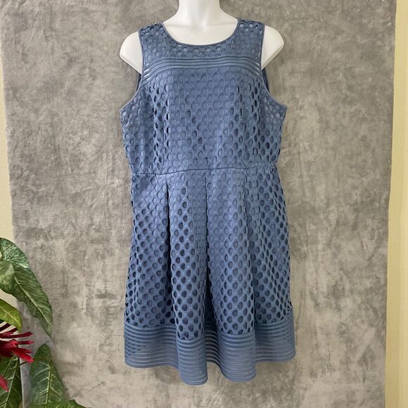 Lane Bryant eyelet midi Dress women’s size 22 Blue sleeveless lined - Picture 1 of 9